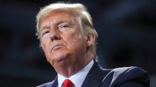 Բայդենը չի կարողանում երկու նախադասություն ասել և ղեկավարում է միջուկային զենքի շուրջ մեր բանակցությունները․ Թրամփpx