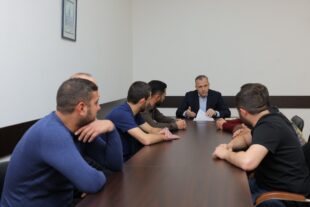 Սամվել Շահրամանյանը հանդիպել է «Աջակցություն Արցախահայությանը» ՀԿ անդամների հետpx