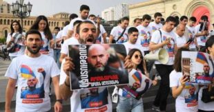 Աշոտյանը չի էլ կարևորում դատական պրոցեսը, որովհետև լավ գիտի այս իշխանության իրական դեմքն ու նրանց ծառայող «գերազանցիկներին»․ Տիգրան Աբրահամյանpx