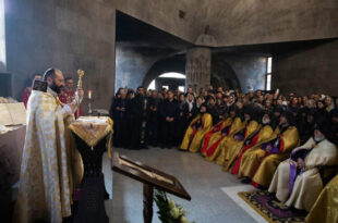 Մեր ազգի դժբախտությունների պատճառը եղել է Մայր Եկեղեցուց հեռանալը․ Տեր Մովսես վարդապետ Սարգսյանpx