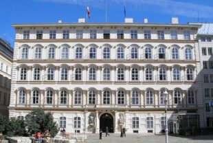 Մենք ողջունում ենք Հայաստանի և Ադրբեջանի համատեղ հայտարարությունը․ Ավստրիայի ԱԳՆpx