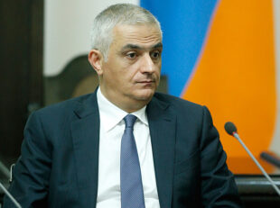 Հաստատվեց ՀՀ-ի և Ադրբեջանի սահմանազատման հանձնաժողովների նիստերի անցկացման աշխատակարգըpx