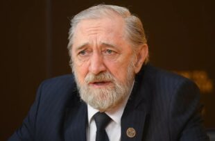 Ռուսաստանն անհարմար իրավիճակում հայտնվեց, երբ Հայաստանը ԼՂ-ն ճանաչեց Ադրբեջանի մաս․ ռուս արևելագետpx