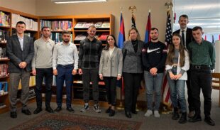 ՀՀ-ում ԱՄՆ դեսպանը հանդիպել է արցախցի երիտասարդների հետpx