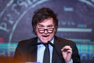 Արգենտինայի նախագահը արգելել է բողոքի ցույցերը, ընդդիմությունն էլ այն հակասահմանադրական է համարումpx